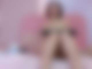 CharlotAura's Live Sex Cam Show