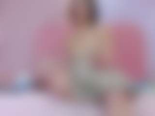 CharlotAura's Live Sex Cam Show