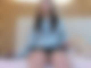 CharlotAura's Live Sex Cam Show