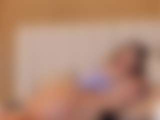 Live cam show with CharlotAura - Petite on Camsoda