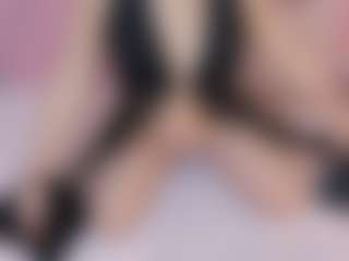 CharlotAura's Live Sex Cam Show