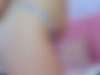 Live cam show with CharlotAura - Joi on livesuperchat.net