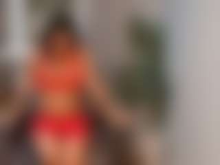 Chloe-Blackwood's Live Sex Cam Show
