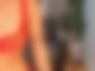 Chloe-Blackwood's Live Sex Cam Show