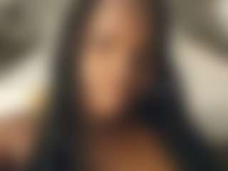 Live cam show with CumslutTTD - Brown Eyes on Chatstar