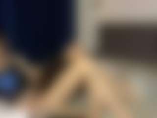 FreyaJels's Live Sex Cam Show