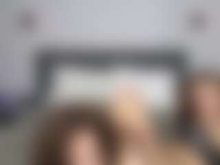 Live cam show with FreyaJels - HD on Chatstar