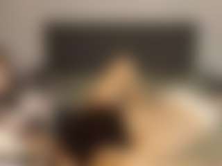 FreyaJels's Live Sex Cam Show