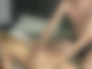 Live cam show with FreyaJels - Strip on Hubzter Live