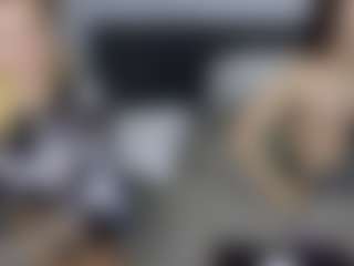 FreyaJels's Live Sex Cam Show