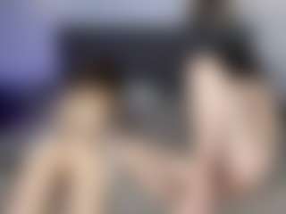 Live cam show with FreyaJels - Blowjob on Camsoda
