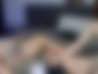 FreyaJels's Live Sex Cam Show
