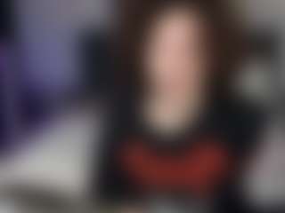 Live cam show with FreyaJels - Blowjob on livesuperchat.net