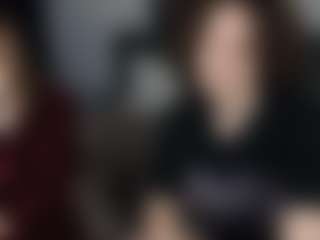 Live cam show with FreyaJels - Doggy on Camsoda
