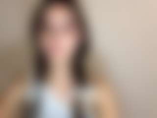 Live cam show with HattieWassam - College on Camsoda