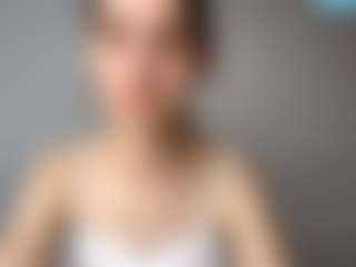 Live cam show with HattieWassam - Bedroom Teen (18+) on fapnchat