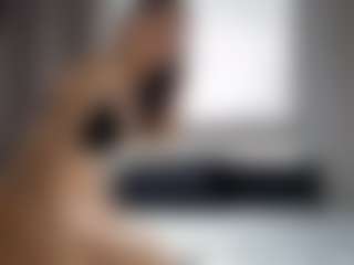 Live cam show with HattieWassam - Twerk on camwithhim.com
