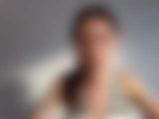 Live cam show with HattieWassam - Amateur Brown Hair on Strip Flash - Live Sex Shows