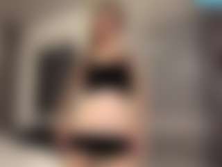Live-Cam-Show mit HattieWassam - Lush auf Camsoda