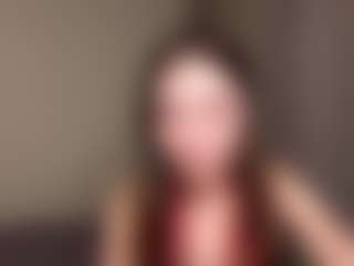 Live cam show with HattieWassam - Mature on Camsoda