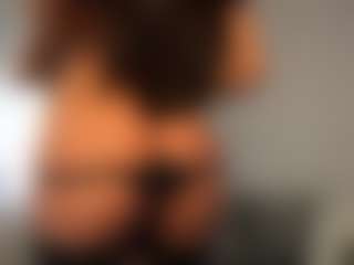 ivyxbelle's Live Sex Cam Show