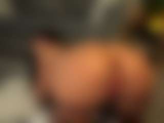 ivyxbelle's Live Sex Cam Show