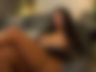 Live cam show with ivyxbelle - Petite on CamwithHer