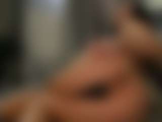 ivyxbelle's Live Sex Cam Show