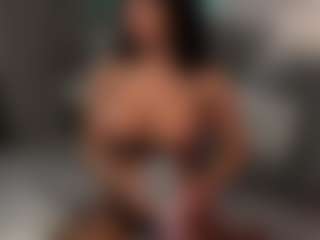 ivyxbelle's Live Sex Cam Show