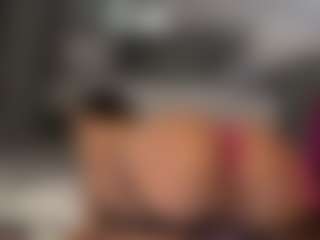 Live cam show with ivyxbelle - Latina Petite on Instabang
