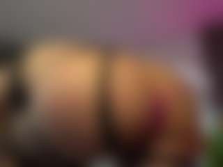 ivyxbelle's Live Sex Cam Show