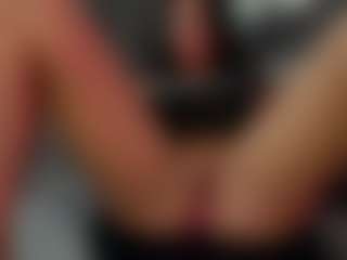 ivyxbelle's Live Sex Cam Show