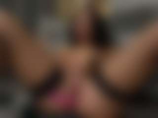 ivyxbelle's Live Sex Cam Show