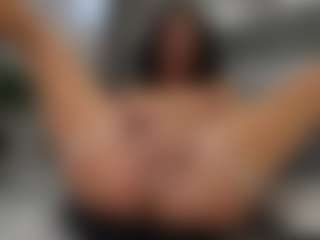 ivyxbelle's Live Sex Cam Show