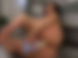ivyxbelle's Live Sex Cam Show