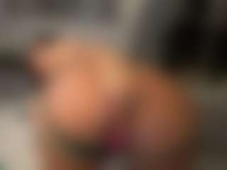 ivyxbelle's Live Sex Cam Show