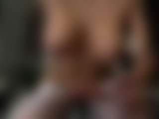 ivyxbelle's Live Sex Cam Show