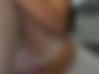 ivyxbelle's Live Sex Cam Show