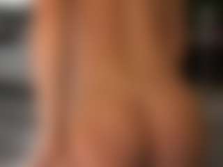 ivyxbelle's Live Sex Cam Show