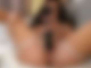 ivyxbelle's Live Sex Cam Show