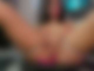 Live cam show with ivyxbelle - Sexwebcam Brown Hair on Camsoda