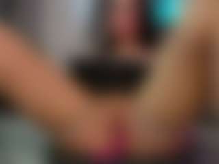 ivyxbelle's Live Sex Cam Show