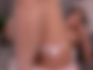 ivyxbelle's Live Sex Cam Show