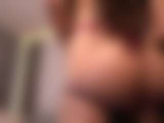ivyxbelle's Live Sex Cam Show