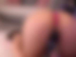 ivyxbelle's Live Sex Cam Show