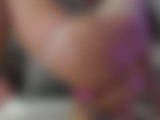 ivyxbelle's Live Sex Cam Show