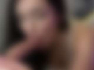 ivyxbelle's Live Sex Cam Show