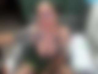 Live cam show with Kristacams - Flashing on CamwithHer