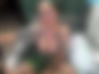 Live cam show with Kristacams - Full Nudity on CamwithHer