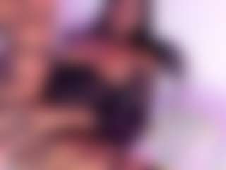 KrystinMiller MILF webcam performer live streaming
